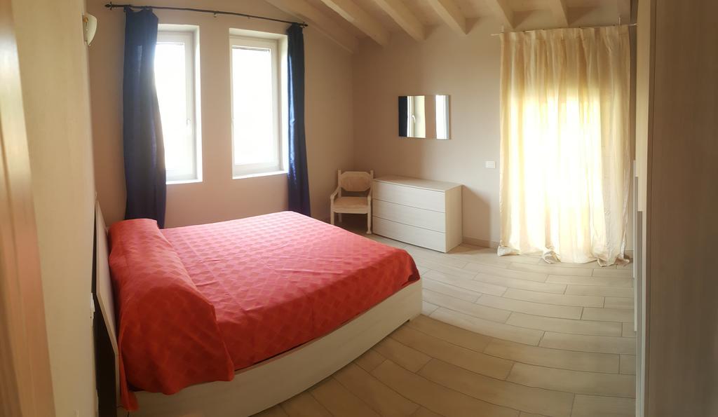 Mimosa Apartments Soiano Del Lago Bagian luar foto